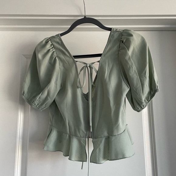 Pink & Flare Ruffle Top, Size S - Picture 2 of 2